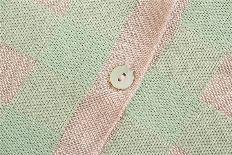 CHECK CROPPED CARDIGAN