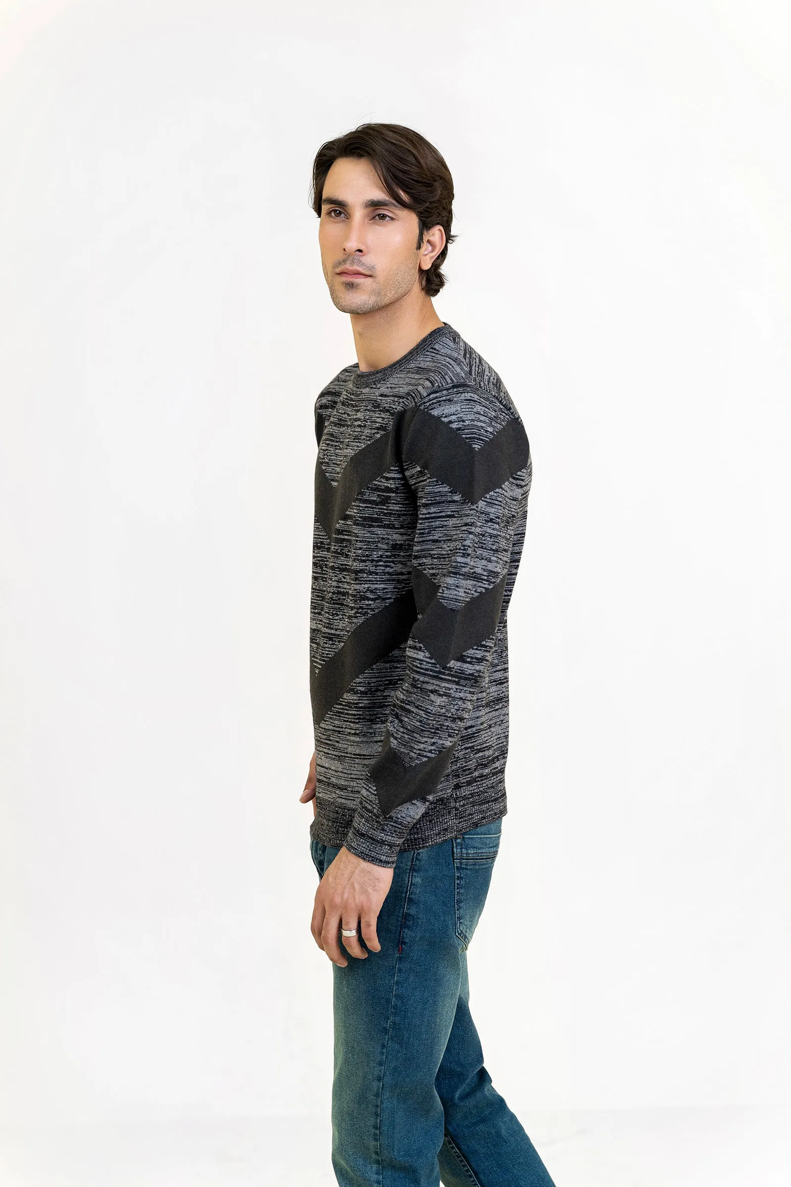 Gray and Green Round Neck Sweater