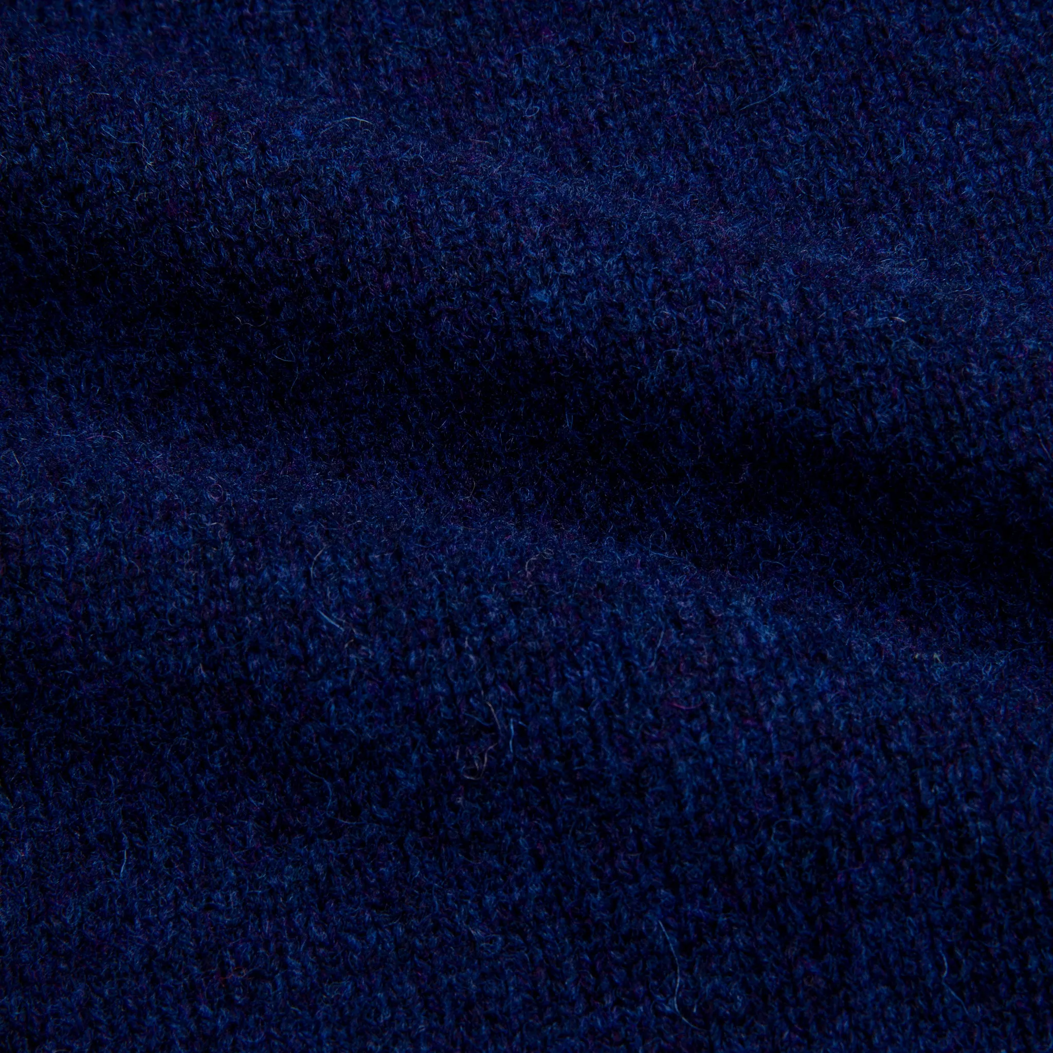 Laurence J. Smith Super Soft Seamless Crewneck Starnight Blue