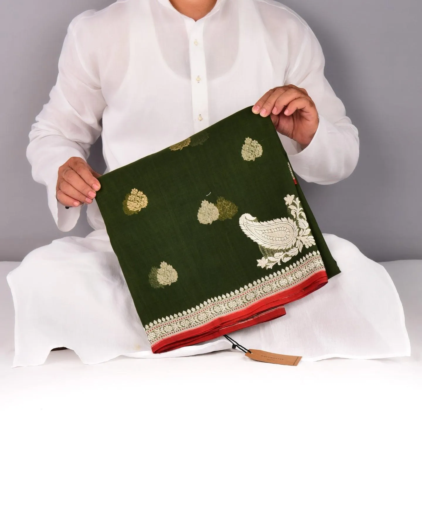 Mehndi Green Banarasi Handwoven Ektara Buti Kadhuan Brocade Handloom Cotton Saree