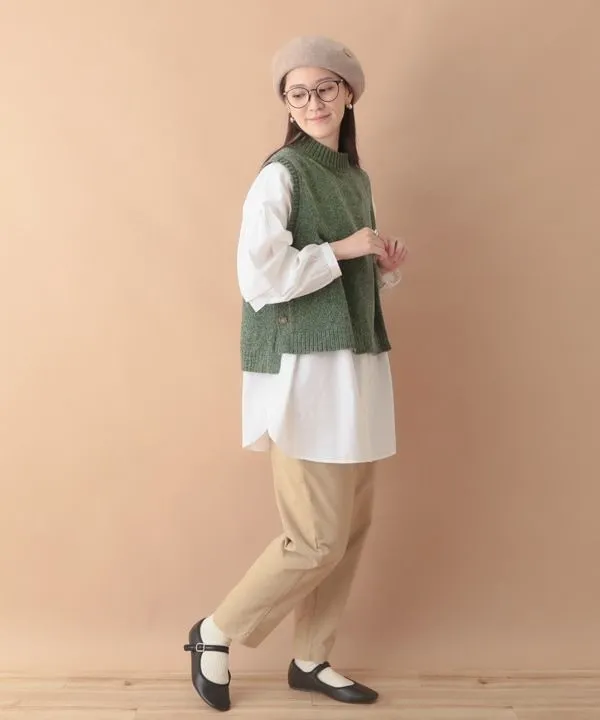 Mole yarn knit vest 24W059
