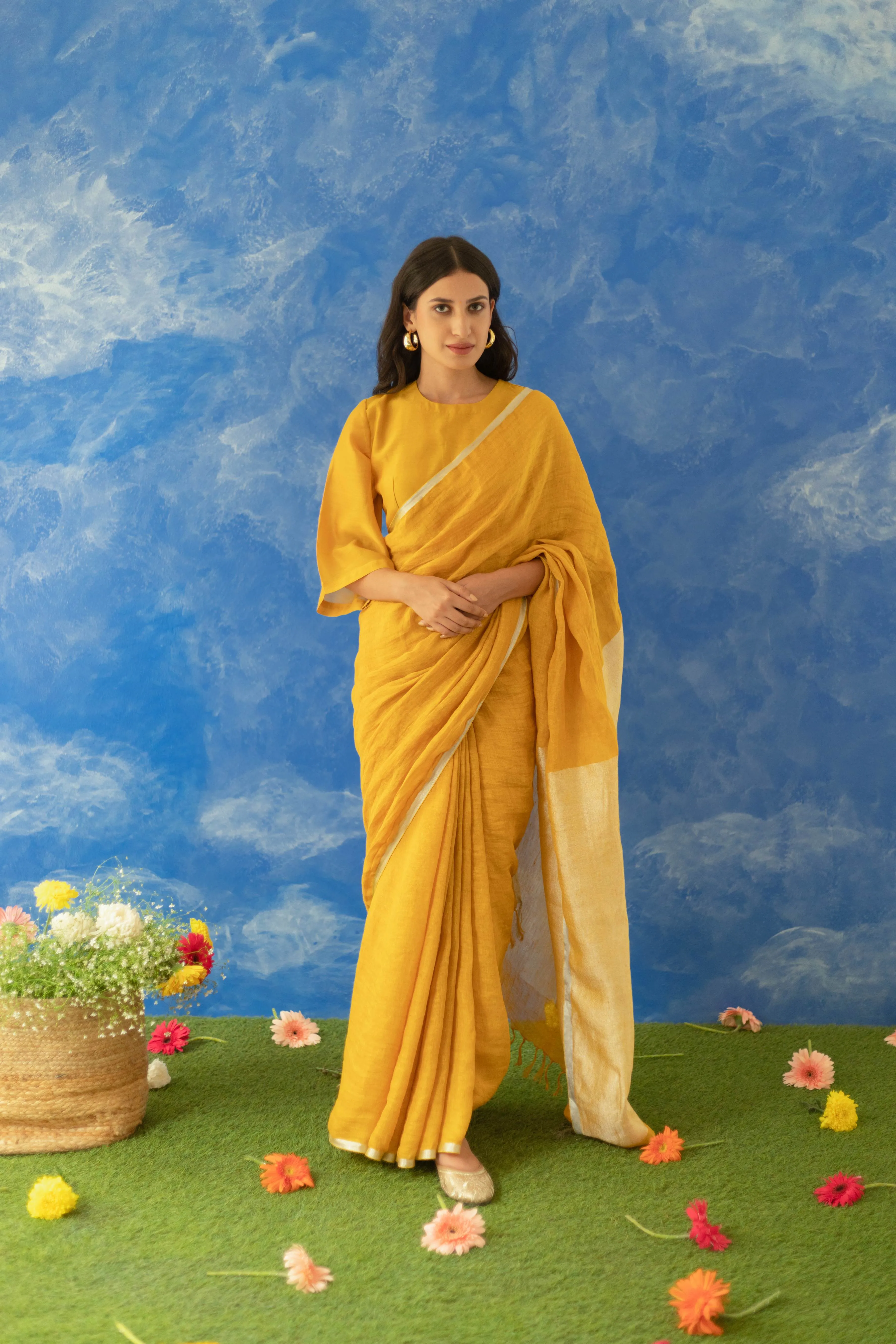 Nakshar Linen Sari