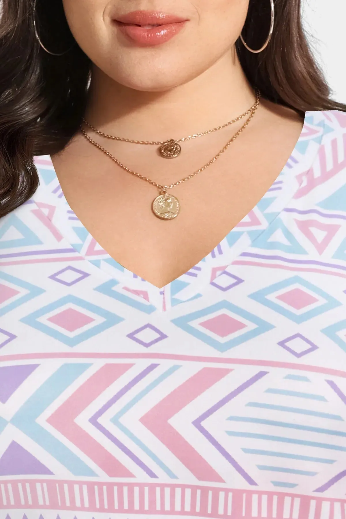 Supersoft Diamond Pattern Fashionable V Neck T-Shirt
